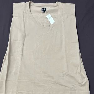NEW!! Gap Muscle Sleeveless T-Shirt